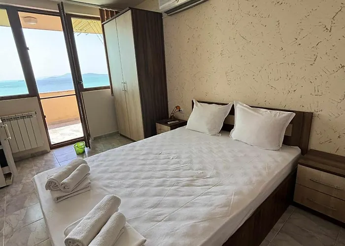 בית הארחה за гости денкови 3*